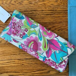 NWT Trina Turk Summer Floral Colorful Large Clutch - Pink Blue Summer Color